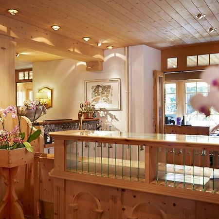 Casanna Hotel Davos City Center ภายนอก รูปภาพ