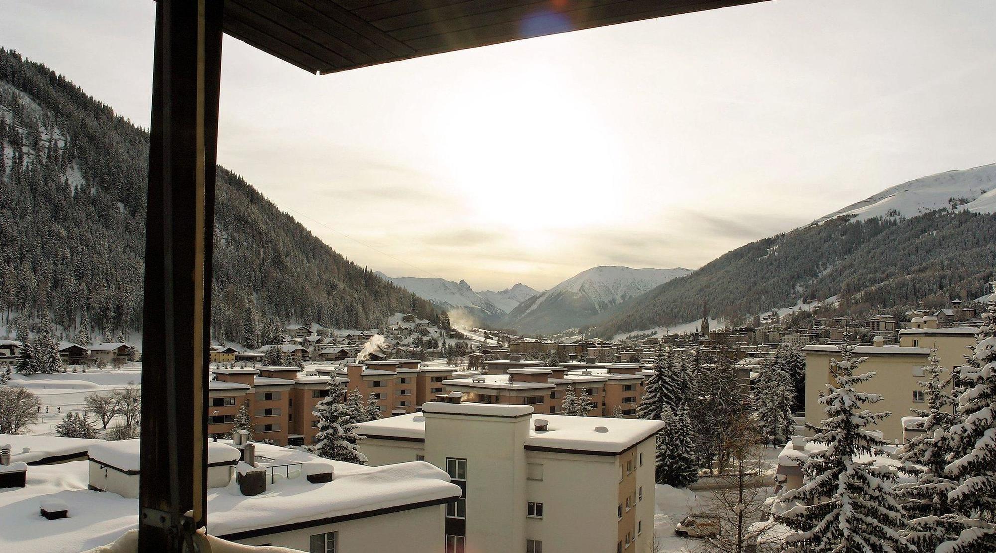 Casanna Hotel Davos City Center ภายนอก รูปภาพ