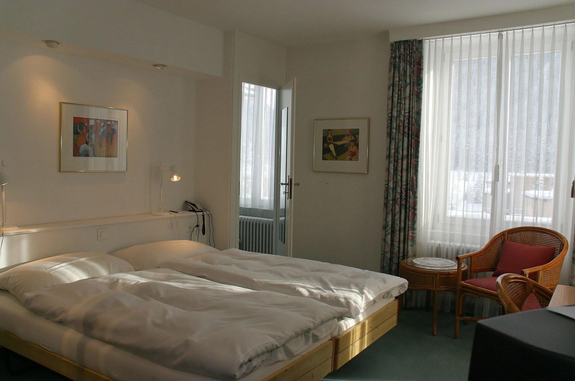 Casanna Hotel Davos City Center ภายนอก รูปภาพ