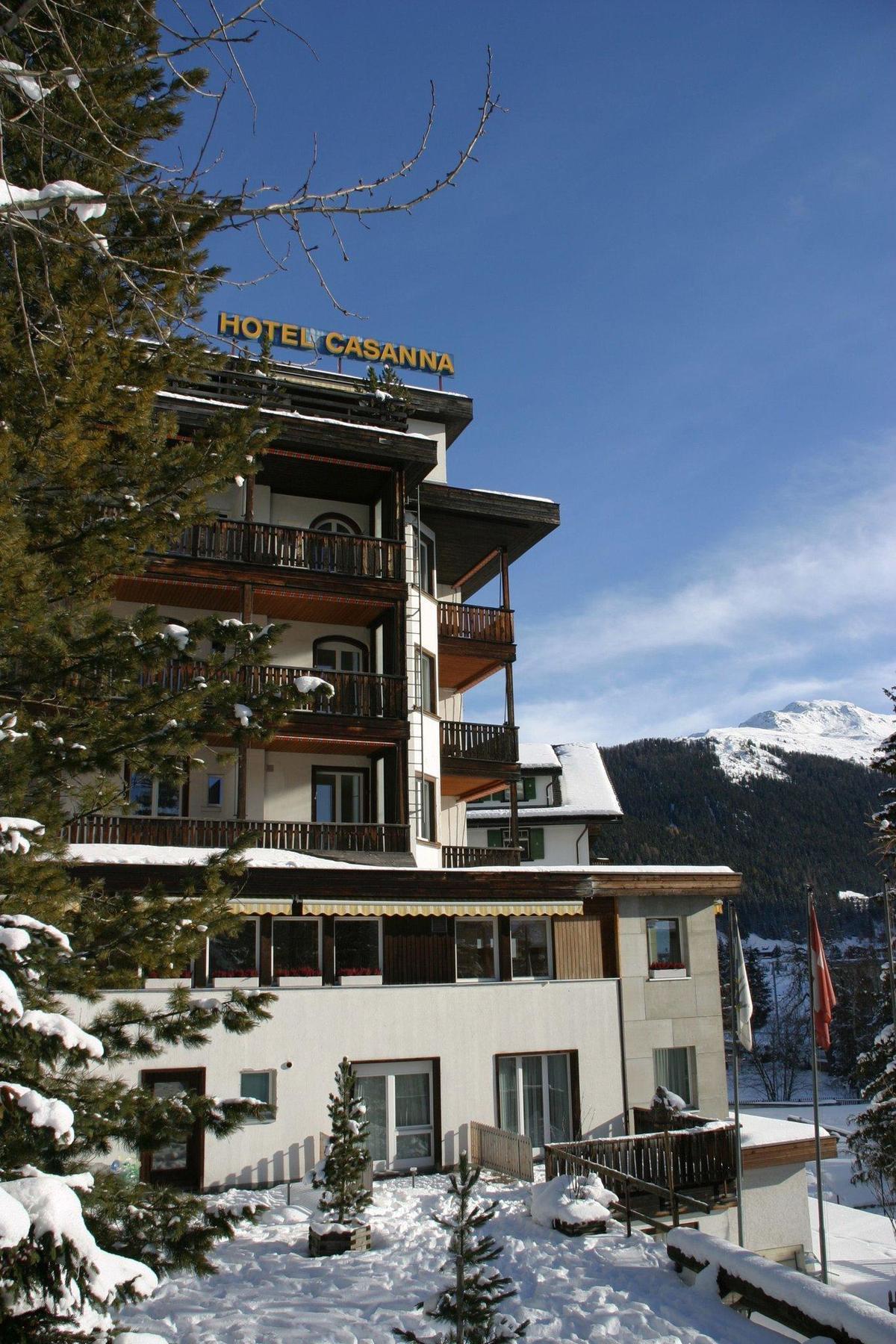 Casanna Hotel Davos City Center ภายนอก รูปภาพ