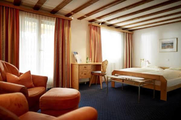 Casanna Hotel Davos City Center ภายนอก รูปภาพ